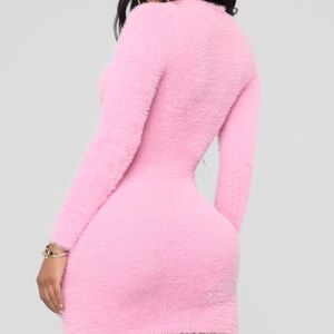 Fashion Nova | Pink Fuzzy Dress ((NEVER WORN))